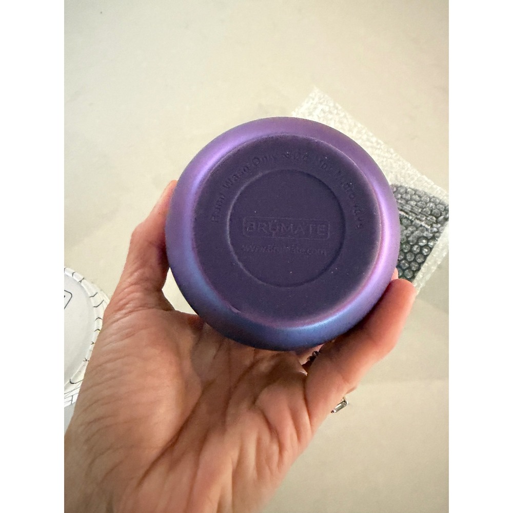 Brumate Uncork'd XL Insulated Wine Tumbler Iridescent Purple Blue with Lid - Picture 3 of 12